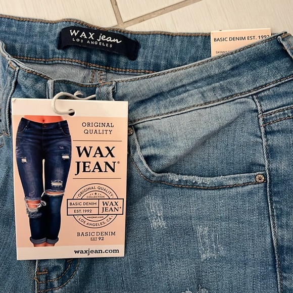 Skinny Crop High Waist Jeans - Picture 3 of 5